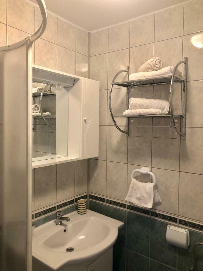 Apartmani Leona Bibinje Exterior photo
